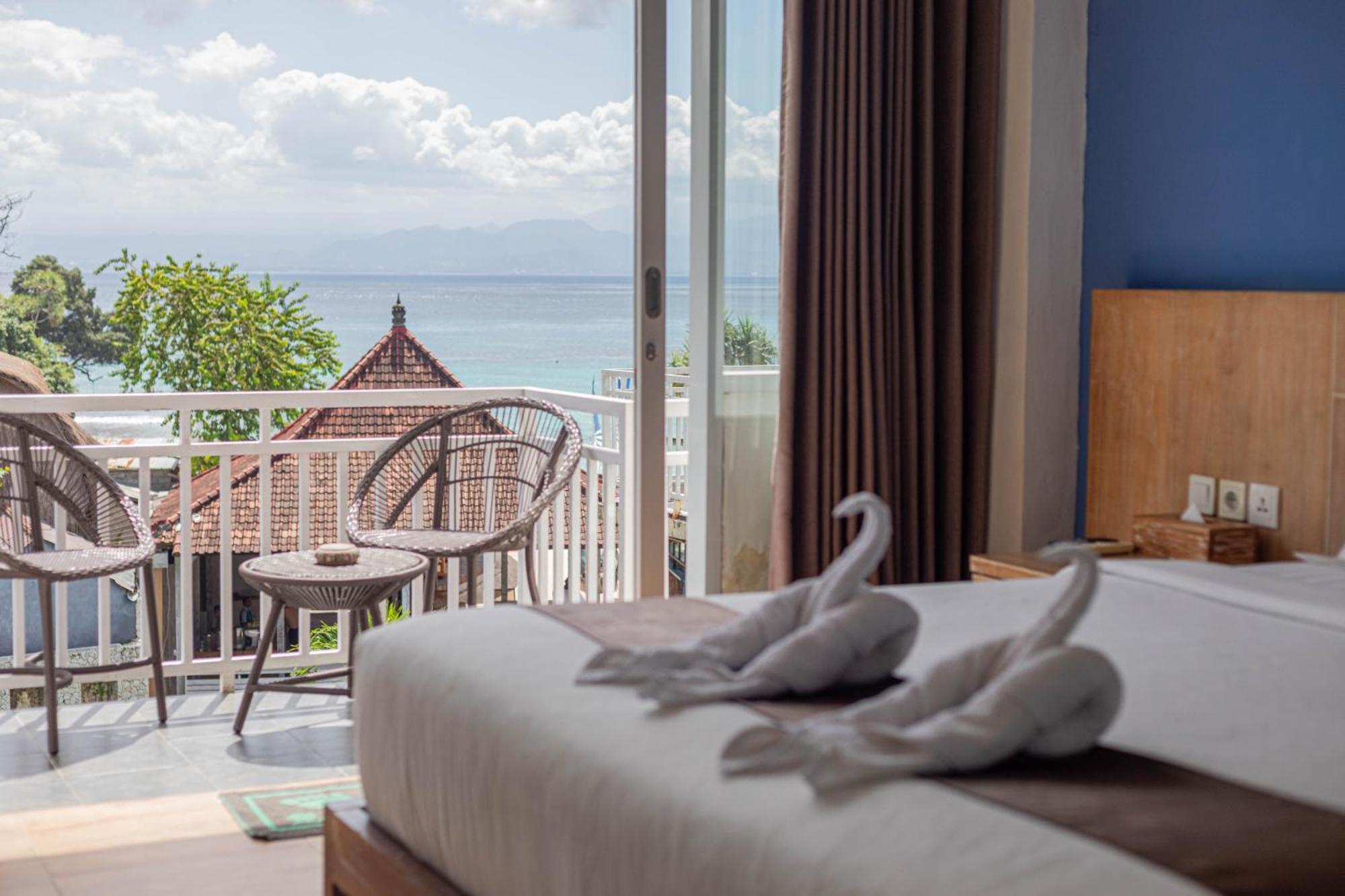 The Tanis Beach Resort Nusa Lembongan Екстериор снимка